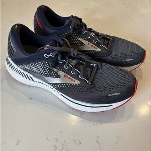 Brooks Adrenaline GTS 2.2 Running Sneakers